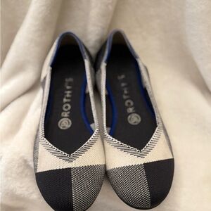 Rothy's Women's Black and Cream Patterned Flats